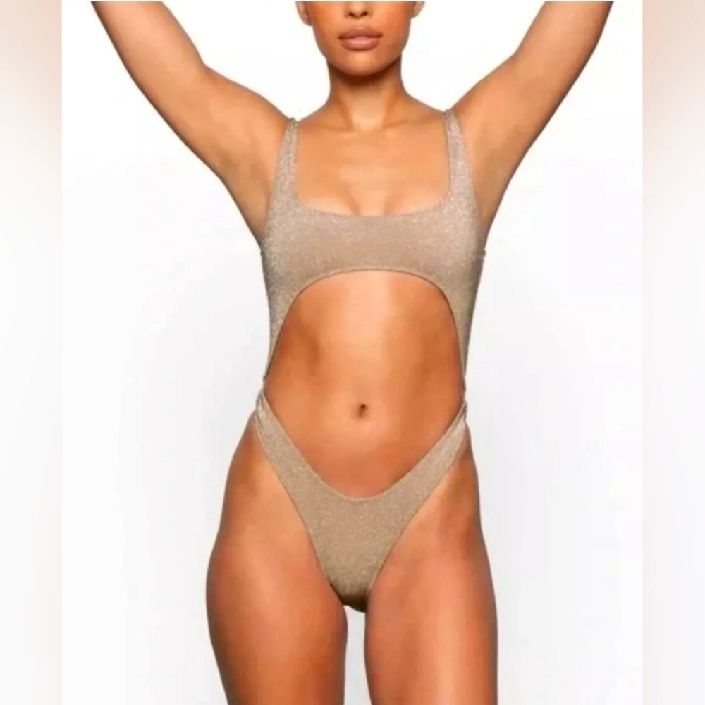 NWT SKIMS Glitter Cut Monokini - Picture 1 of 4